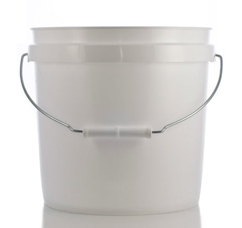 Undrilled Lid with Gasket for 6.5 Gallon Bucket - Red