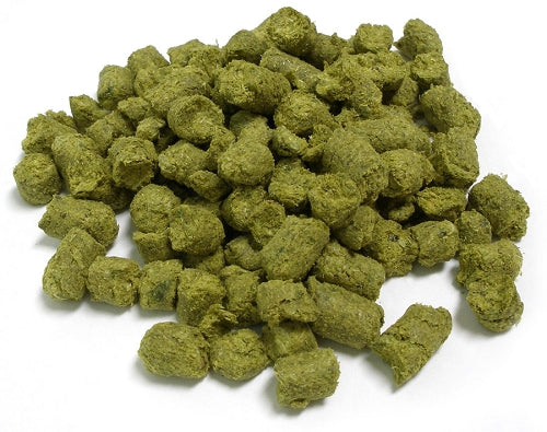 Detail view of French Aramis hop pellets